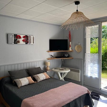 Aux Hameaux Des Thermes Apartment Bagnoles de l'Orne Normandie Bagian luar foto