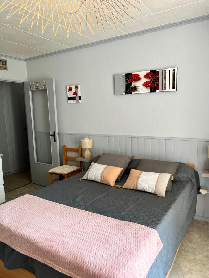 Aux Hameaux Des Thermes Apartment Bagnoles de l'Orne Normandie Bagian luar foto